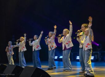 Vaikų vokalinis ansamblis „Spalvinga nata“ Vaikų vokalinis ansamblis „Spalvinga nata“